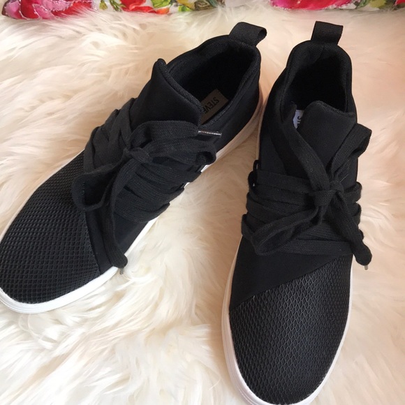 Steve Madden black sneakers - Picture 6 of 6